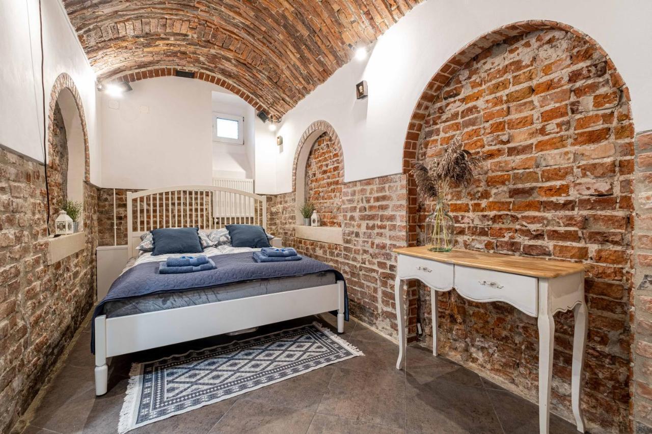 Old Town Wawel II Premium Apartments Cracovia Exterior foto